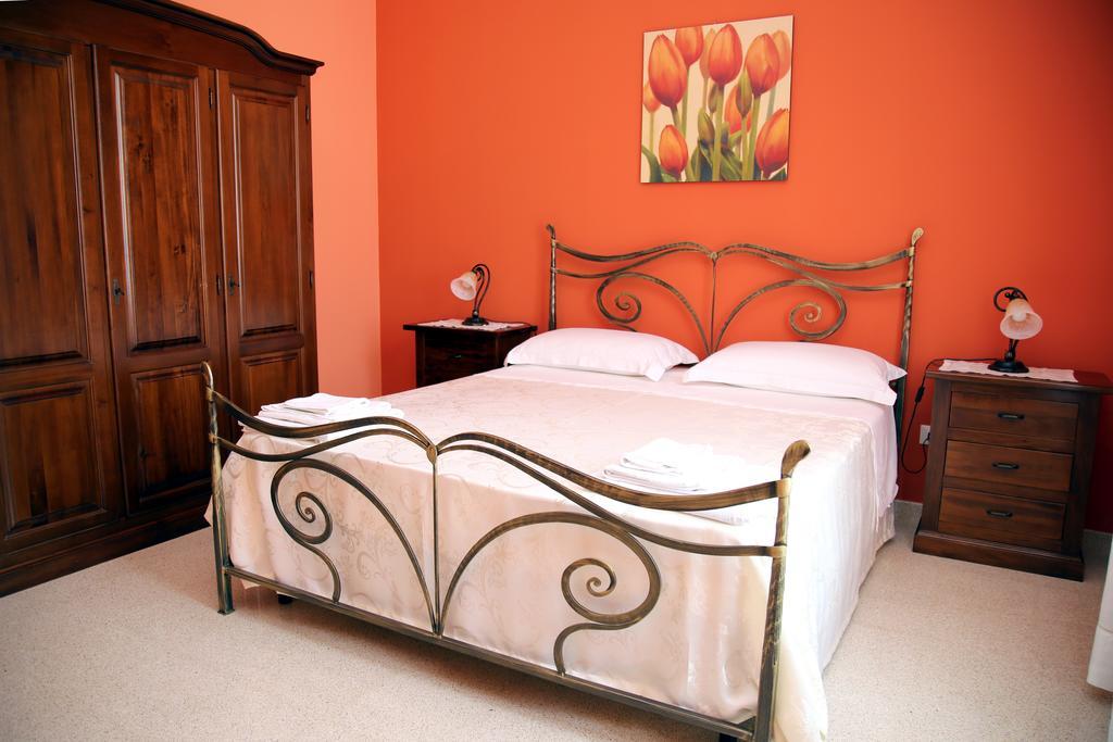 B&B Borgosolare Спекиа Екстериор снимка